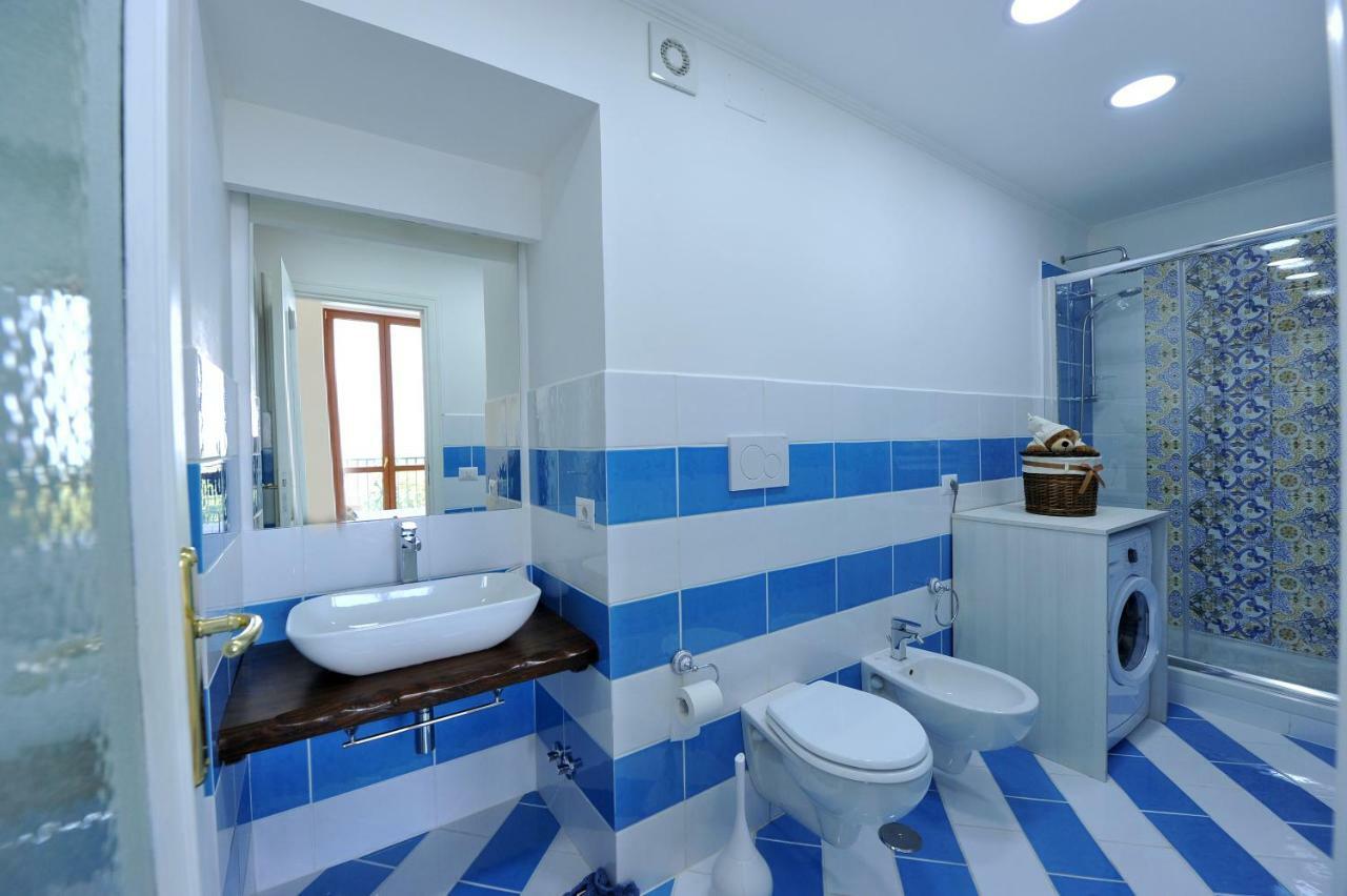 Mavi Apartments П'яно-ді-Сорренто Екстер'єр фото