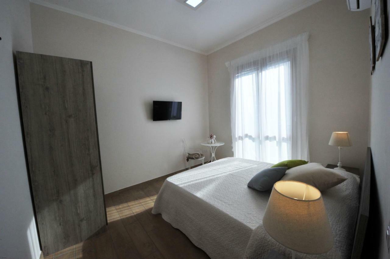 Mavi Apartments П'яно-ді-Сорренто Екстер'єр фото